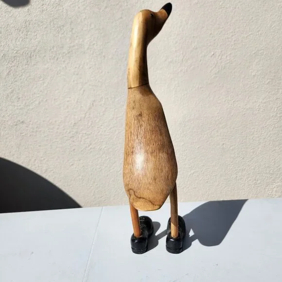 Vintage Duck in Lace-up Black Shoes Boots Home Decor Carved Wooden Wood - SUPER - Picture 6 of 14